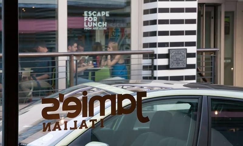 Jamie Oliver’s brand story deconstructed Jamie Oliver’s brand story deconstructed