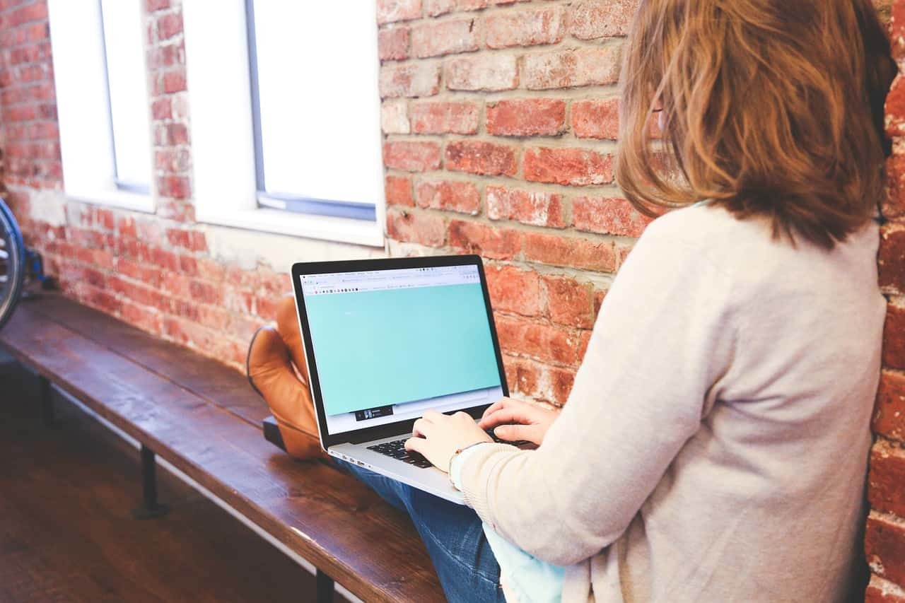 9 ways to INSTANTLY improve any written business communication