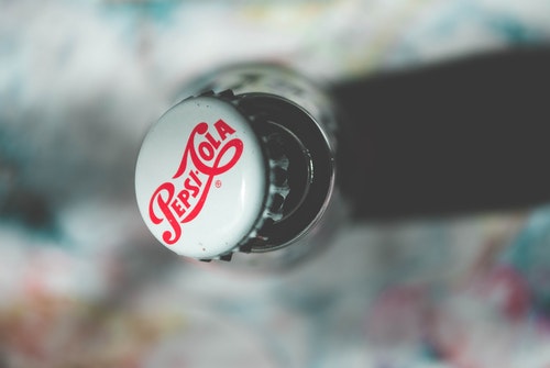 Shows a bottle of Pepso Cola - Food copywriting examples