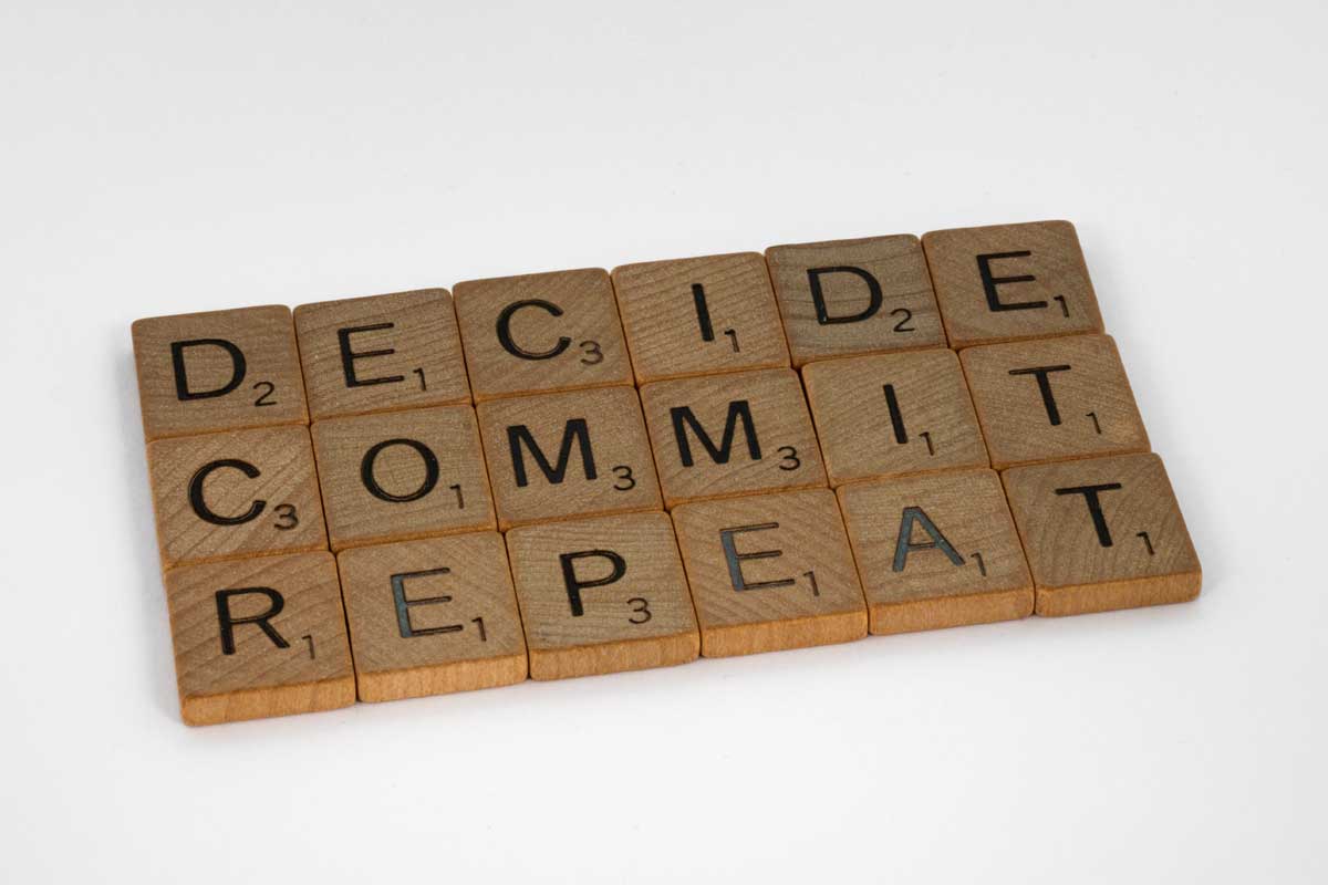 How to write a business report - Shows quote on wooden letters