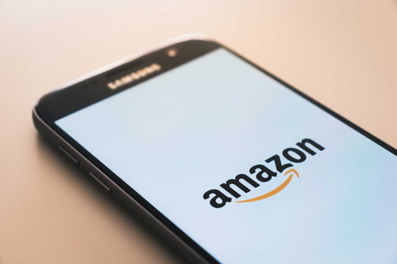 Amazon copywriting service - Shows the Amazon mobile app on a phone