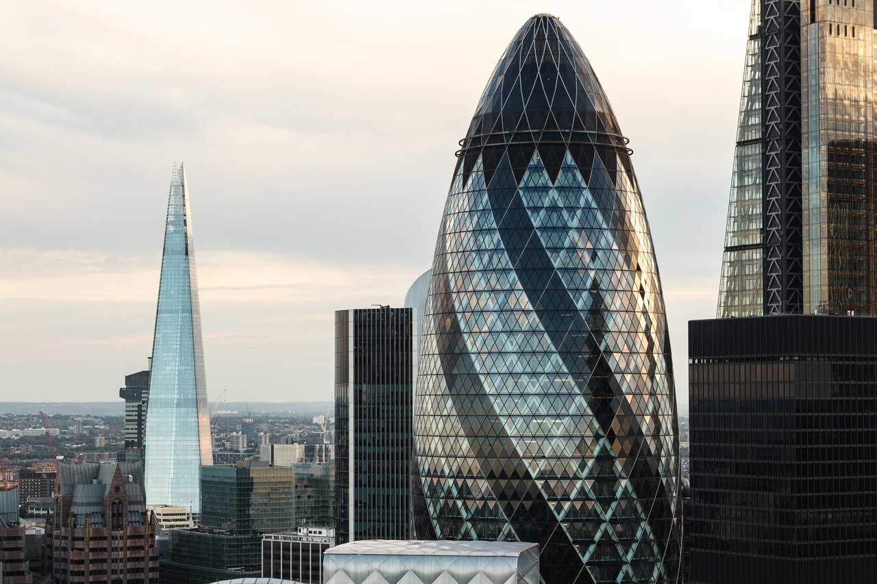 B2B copywriting service - Shows a collection of modern buildings in London City