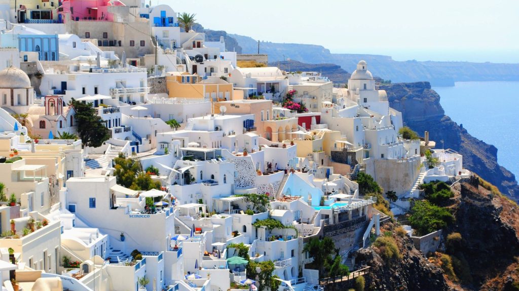 Shows the coastline of Santorini in Greece